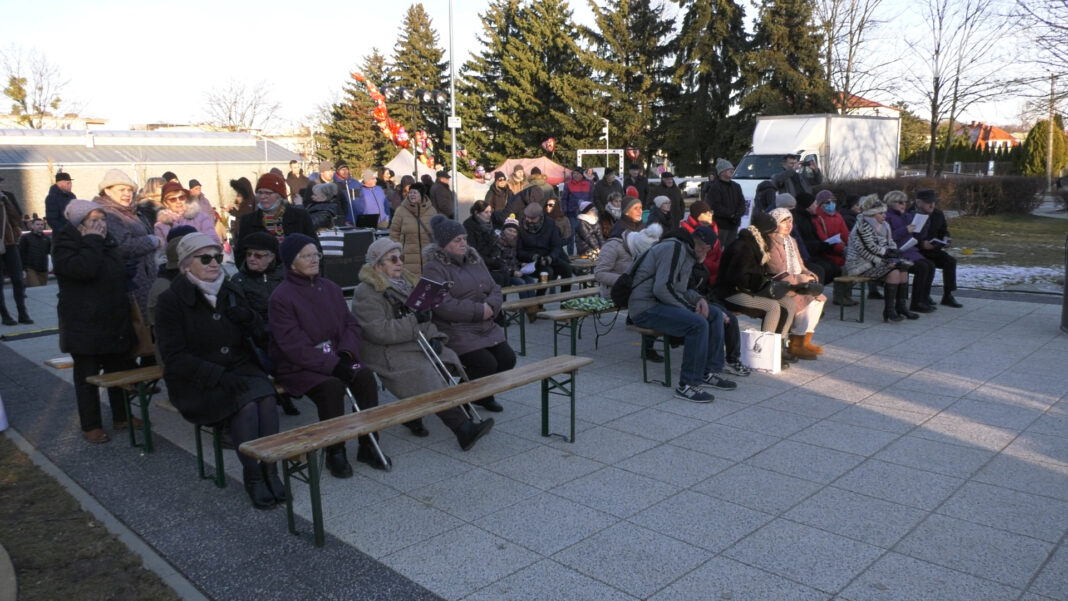 #zakochaniwSandomierzu. Kiermasz Walentynkowy na Placu 3 Maja