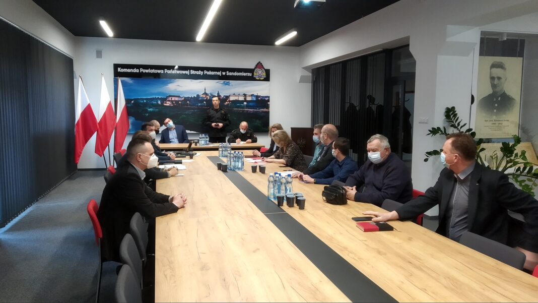 Nowelizacja ustawy o OSP. W sandomierskiej komendzie druhowie omawiali zmiany