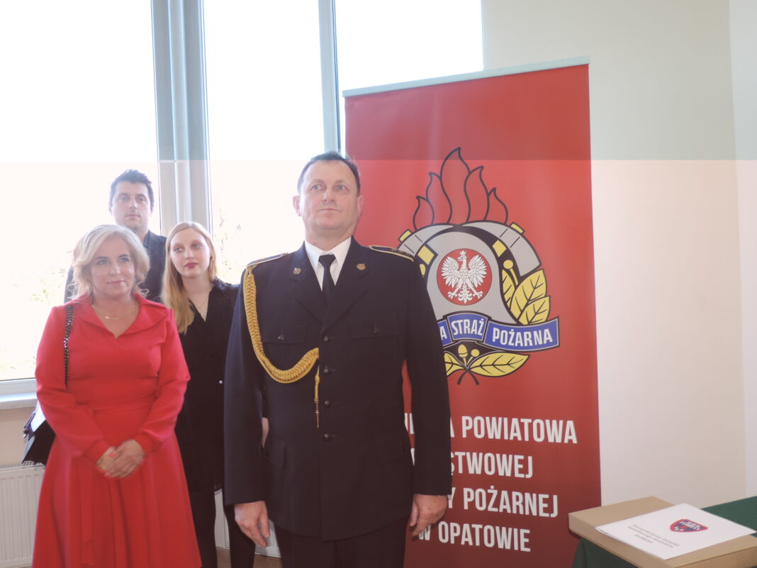 OPATÓW: Aspirant sztabowy Krzysztof Mazur zakończył służbę w straży pożarnej