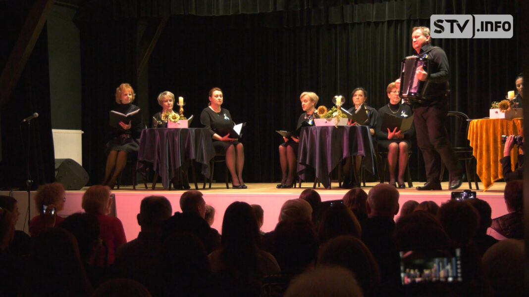 Wzruszający spektakl Zawichojskiego Teatru Miejskiego dla Ukrainy. Były owacje na stojąco!