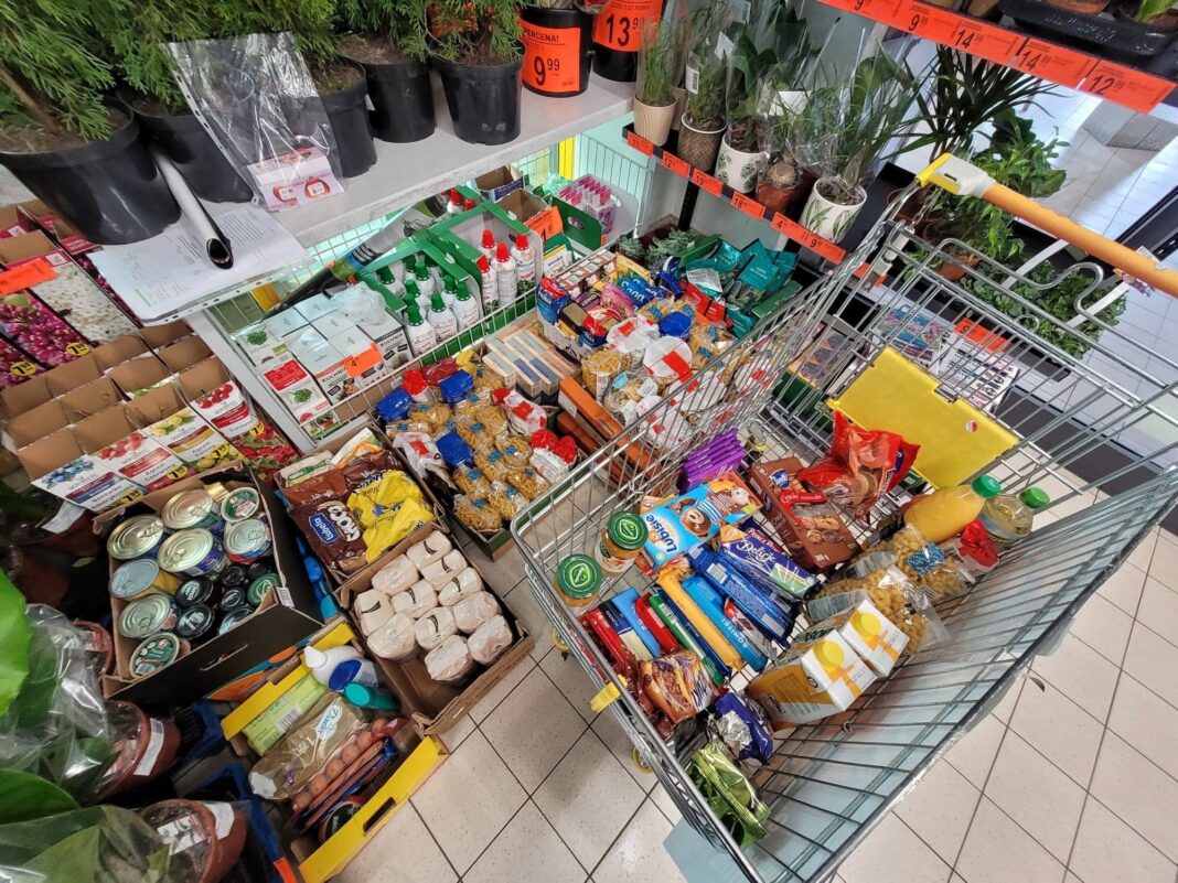 Ponad 4 tony żywności –  to efekt ostatniej zbiórki Caritas diecezji sandomierskiej