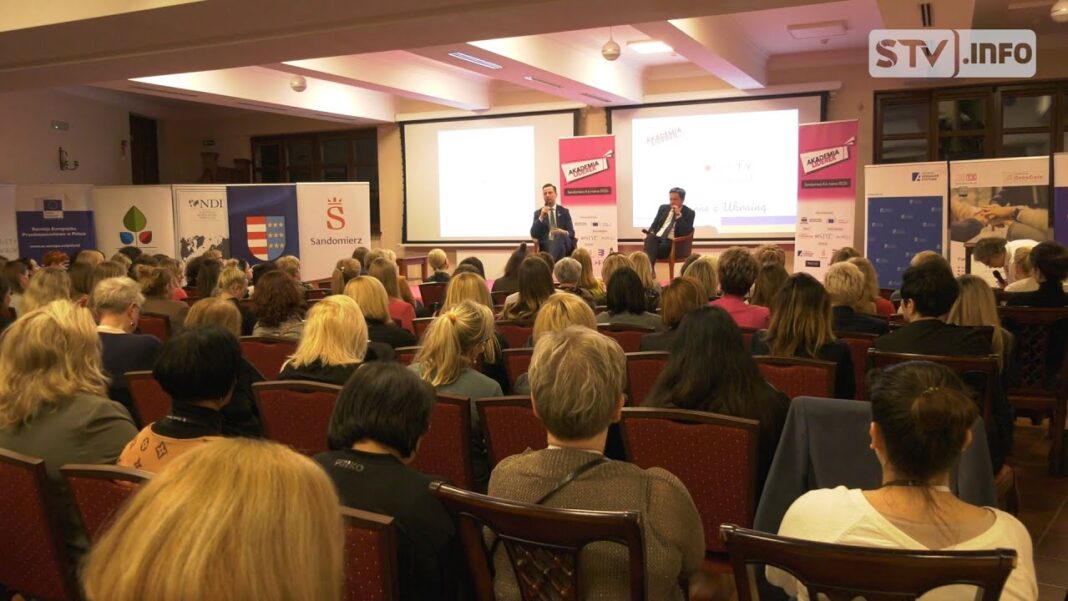 „Kobiety w Centrum” podbiły Sandomierz. Weekend warsztatów i szkoleń specjalnie dla Pań