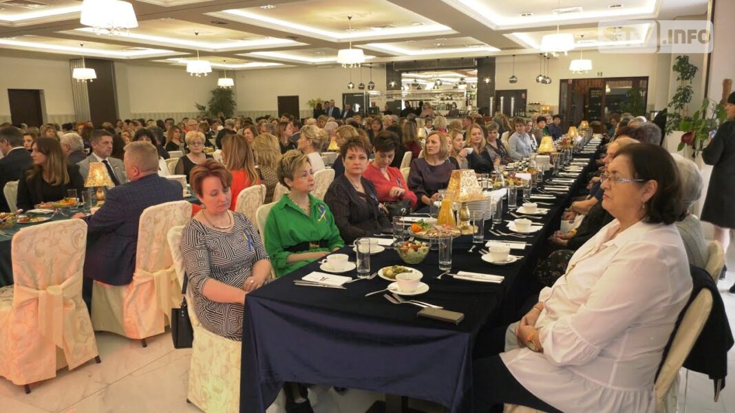 „Uroki Sandomierszczyzny”. Kobiety z powiatu sandomierskiego świętowały swój dzień