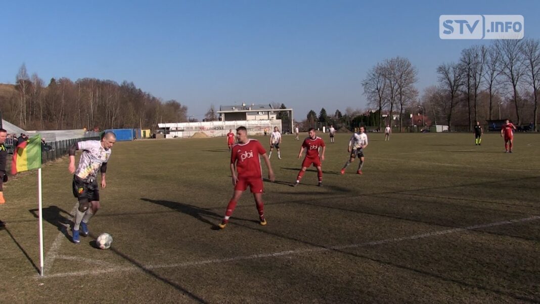 OKS Opatów przełamał się w Dwikozach. Łata i Orłowski pokonali Strąka