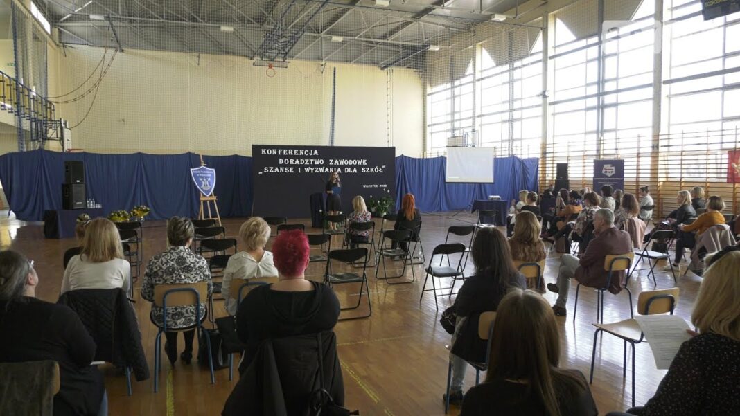 Konferencja o zawodowej przyszłości uczniów. Dziś Wilczyce były stolicą doradztwa zawodowego