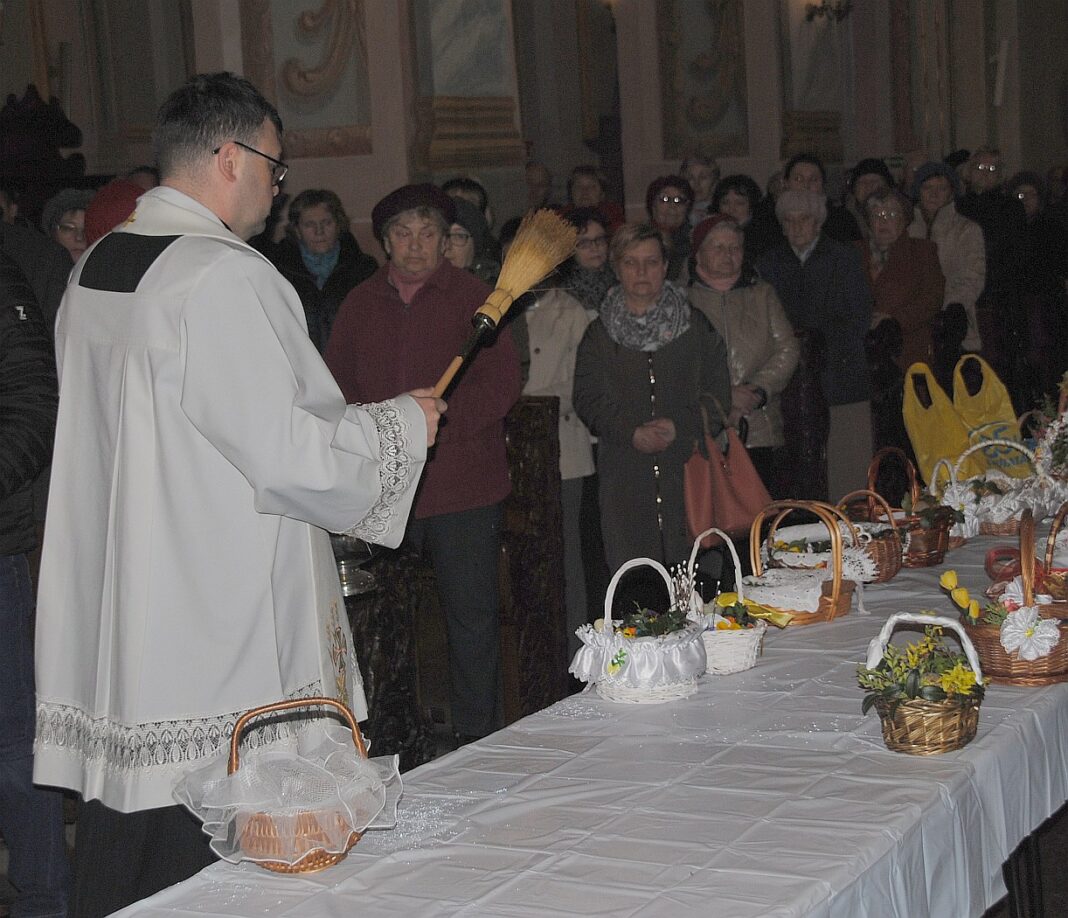 Dziś Wielka Sobota. Zgodnie z tradycją opatowianie święcili pokarmy