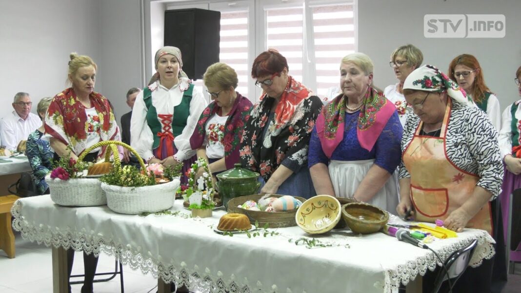 Jak niegdyś wyglądały święta? Śniadanie wielkanocne z pięknym przedstawieniem w Wilczycach