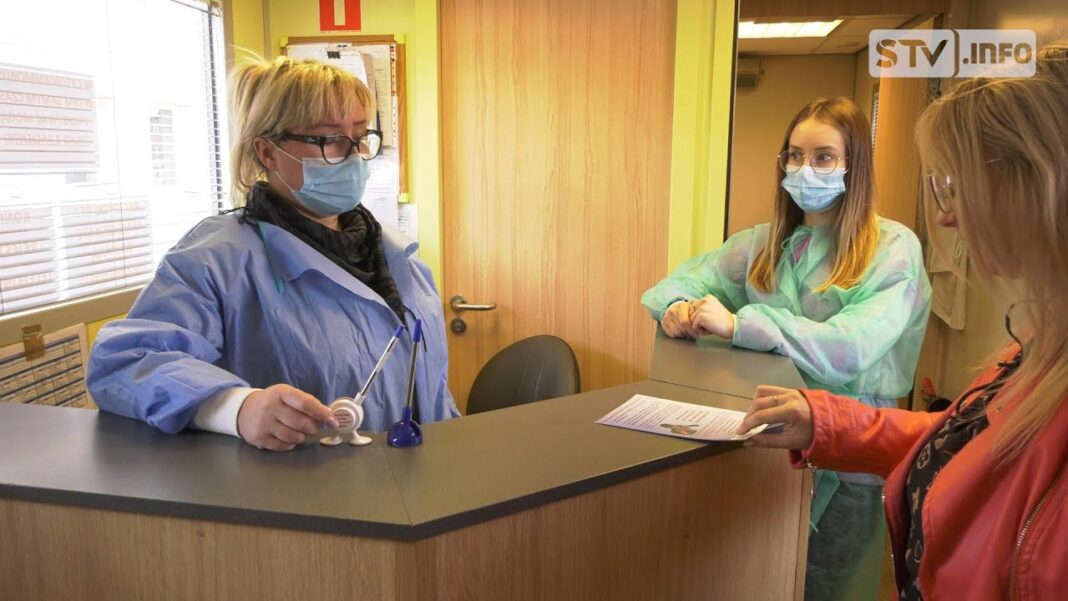 Kobieto badaj się! Cyto Maniek ze Świętokrzyskiego Centrum Onkologii ruszył w trasę