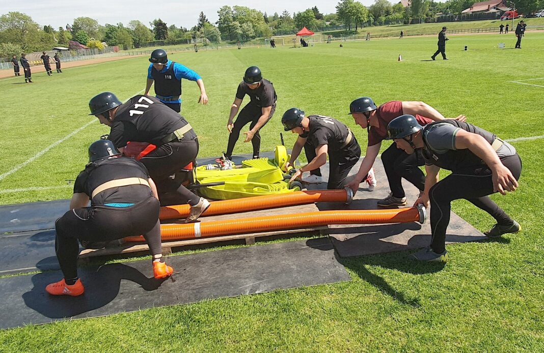 Dobry start opatowskich strażaków z PSP