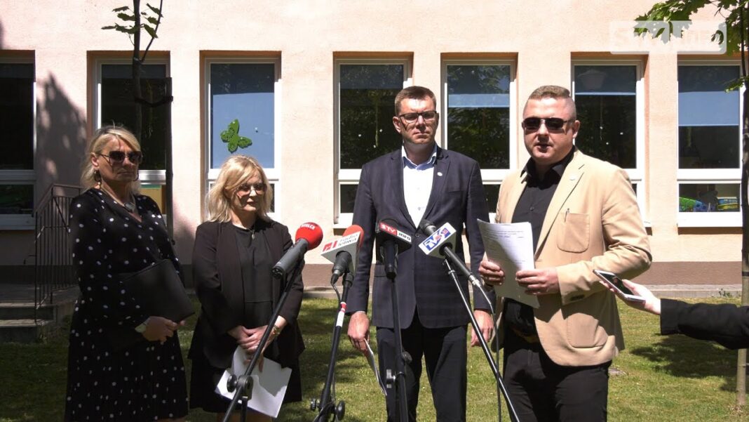 SANDOMIERZ: Od września oddział przedszkola przy Parkowej przestaje istnieć. Konferencja burmistrza Marcina Marca