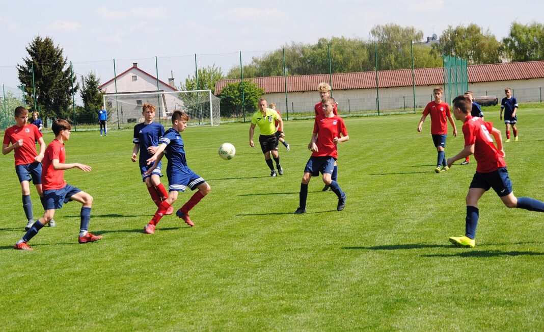 Trampkarze wygrali u siebie, juniorzy polegli w Obrazowie