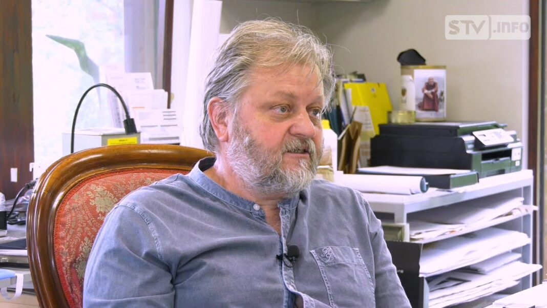 Turystyka, produkt regionalny, problemy i możliwości Opatowa. Rozmowa z Adamem Hanuszkiewiczem