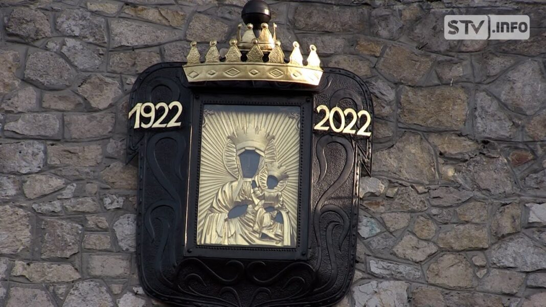 Podziękowania za wojnę z bolszewikami. Obraz na Bramie Warszawskiej ma przypominać „Cud nad Wisłą”