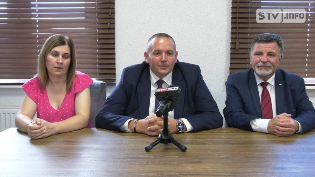 TARŁÓW: Konferencja wójta Tomasza Kamińskiego z udziałem posła Andrzeja Kryja