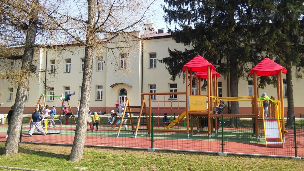 Opatów nie będzie oszczędzał na oświacie