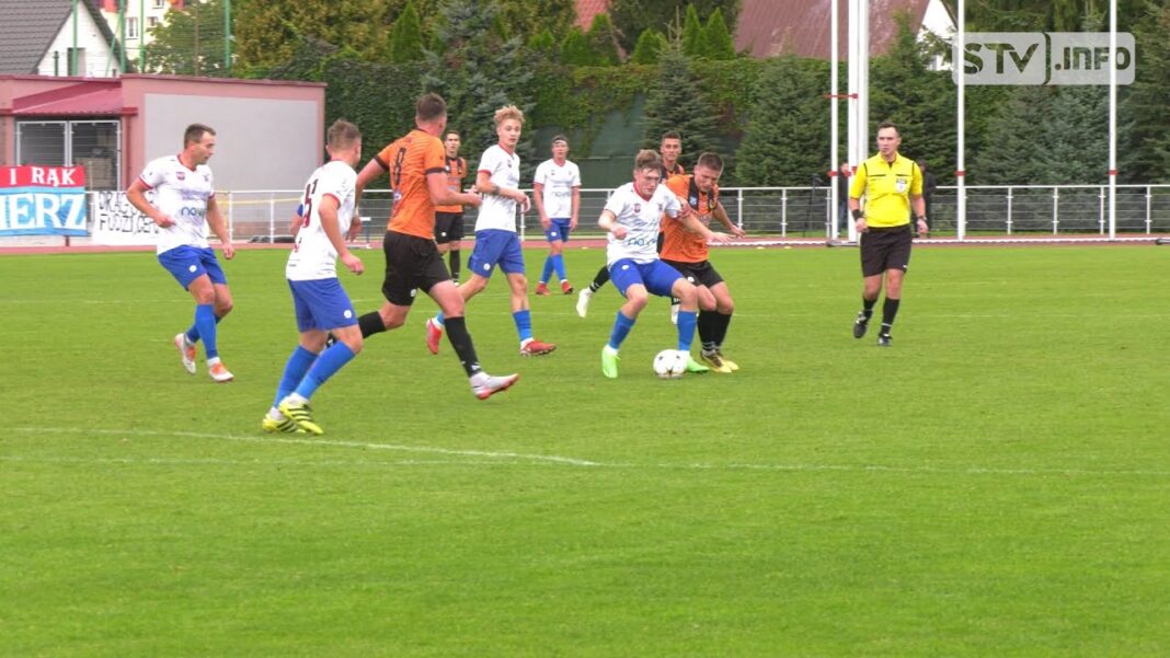 Derby w Sandomierzu: Wysoka porażka Wisły Sandomierz. KSZO wyjeżdża z trzema punktami