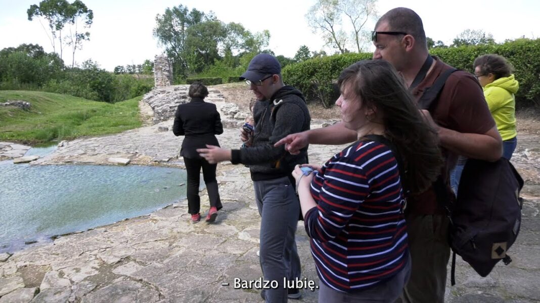 Podopieczni Caritas Diecezji Sandomierskiej szlifują fotograficzne umiejętności