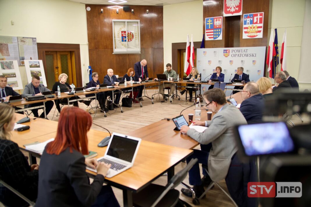 Pisanie skarg jest trendy w powiecie opatowskim. Standard pokoju na wycieczce powodem sporu