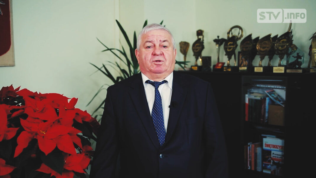 ŻYCZENIA ŚWIĄTECZNE BURMISTRZA OŻAROWA MARCINA MAJCHERA