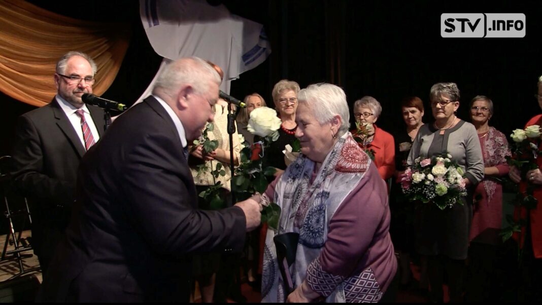 Grupa Artystyczna „Spinka” z Ożarowa zaprezentowała swój artystyczny dorobek