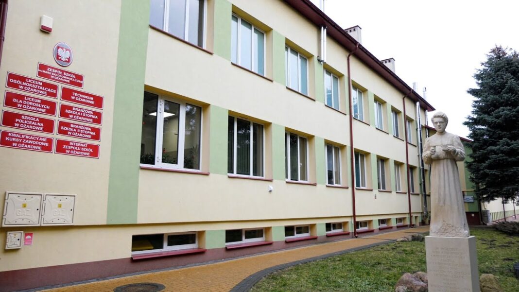 Powiat zwrócił milion złotych. Czy były dyrektor będzie tłumaczył się w prokuraturze?