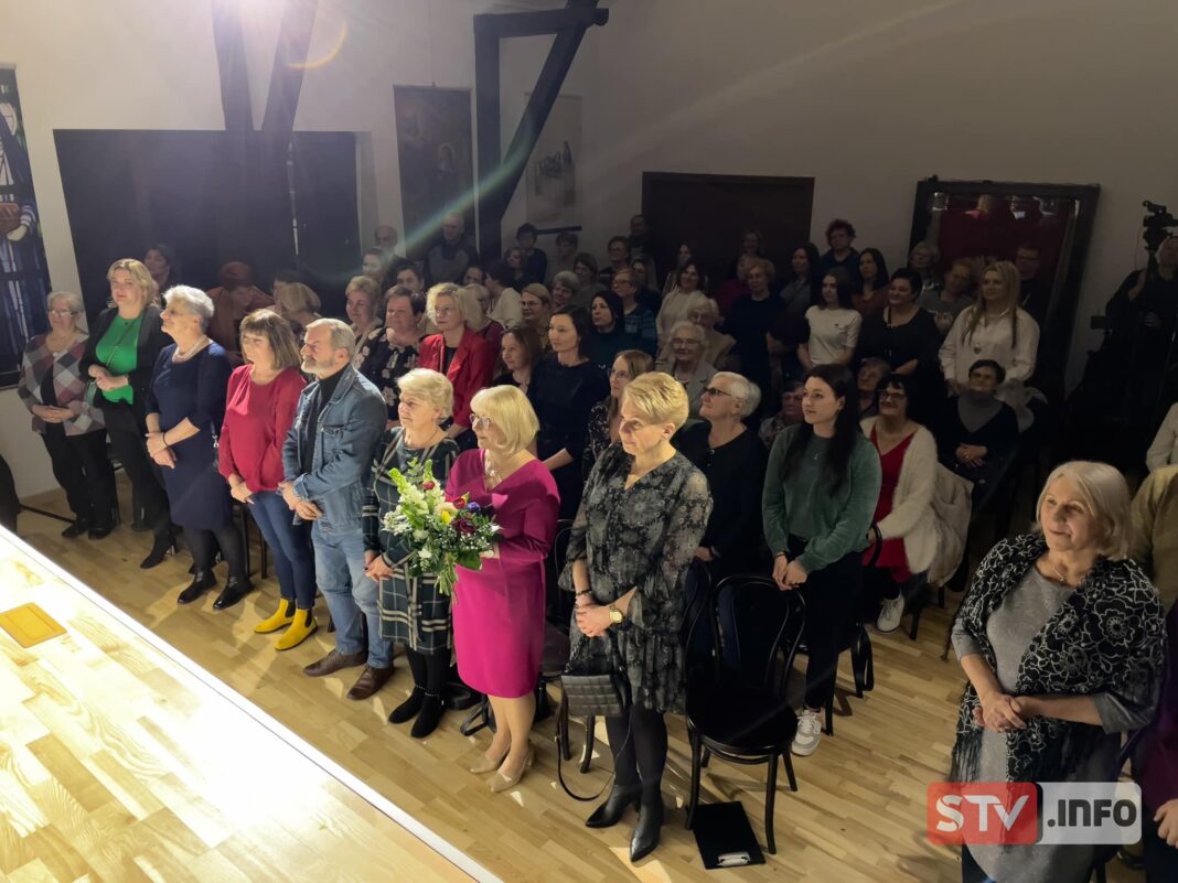 Spektakl pełen humoru i satyry. „Bo we mnie jest seks…” z owacjami na stojąco