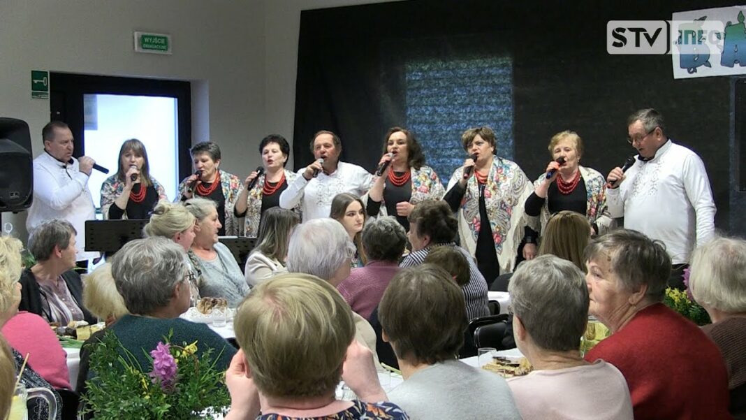 Udany Babiniec w Chwałkach. „Pokolenia” połączyły pokolenia