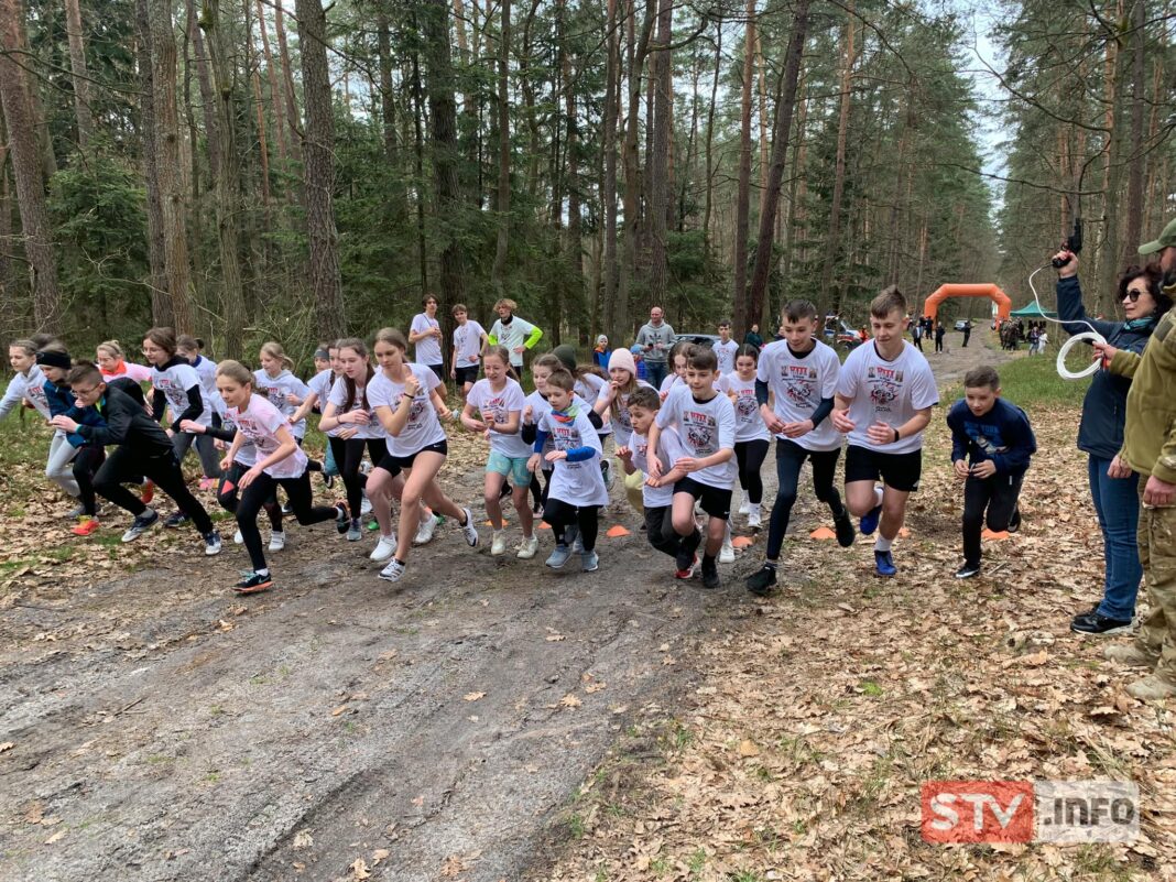 Pobiegli śladami „Mnicha” i „Zawieruchy”. Sportowe pielęgnowanie pamięci historycznej w Rytwianach