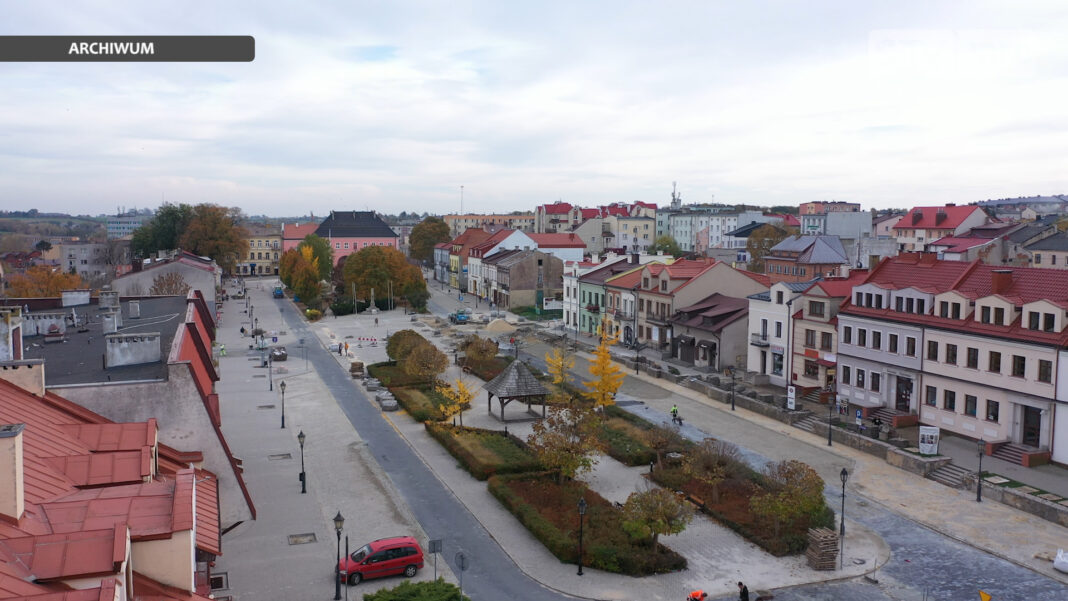 Będą tanie „czynszówki” przy Sienkiewicza w Opatowie. Początek budowy za rok