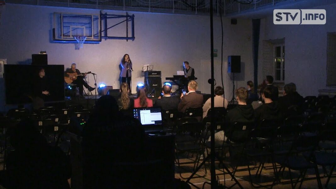 Murarki będą miały domki przy szkołach. Ekologiczny projekt uczniów I LO w Sandomierzu