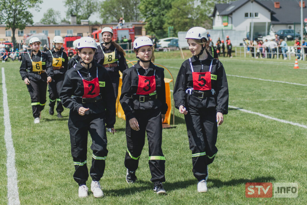 Skotniki i Klimontów najlepsze w powiecie sandomierskim. Młodzi strażacy rywalizowali w Łoniowie