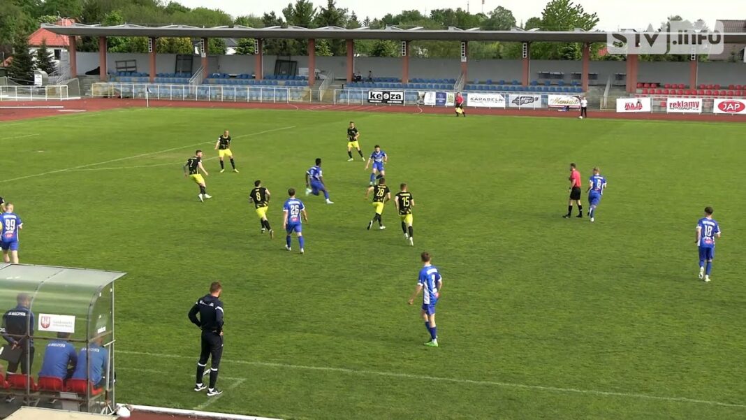 Wisła wysadziła z fotela lidera Wieczystą. Niespodzianka w Sandomierzu