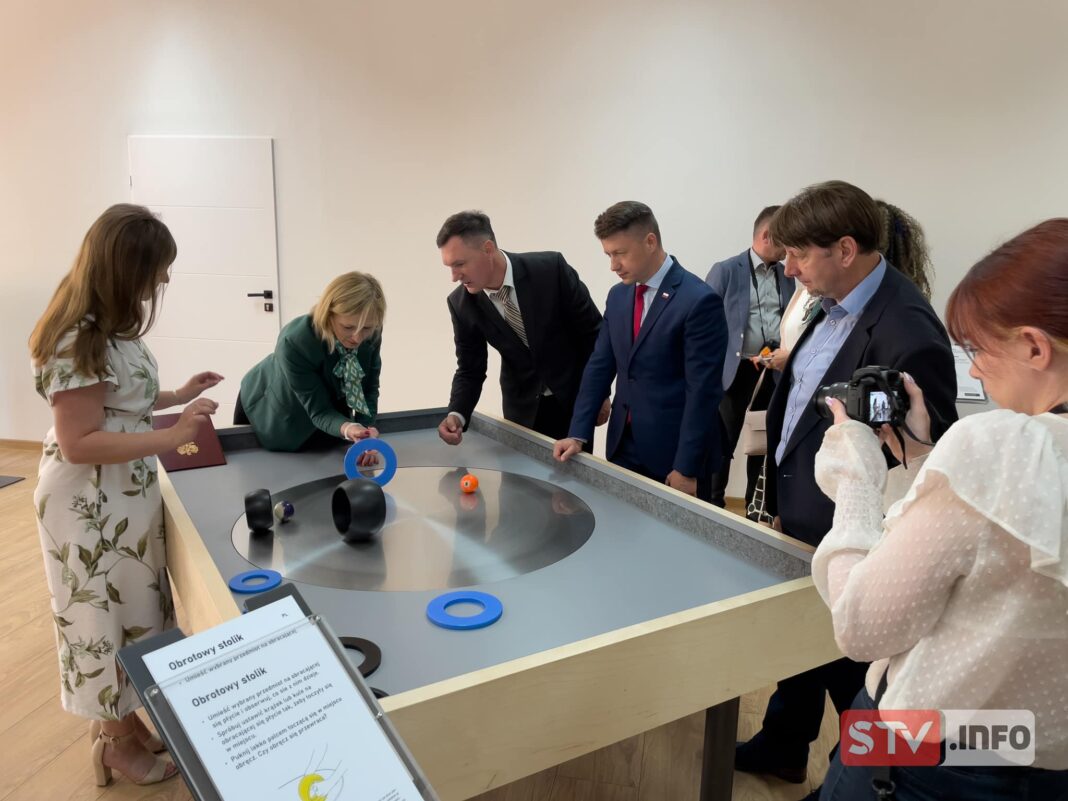 Strefę Odkrywania Wyobraźni i Aktywności otwarto w Staszowie. To druga SOWA w województwie