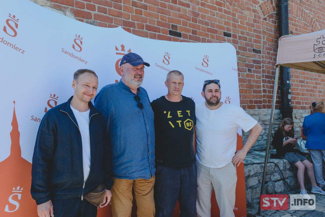 Aktorzy i motocykliści połączyli siły dla Tomka Choraba. Sukces akcji w Sandomierzu