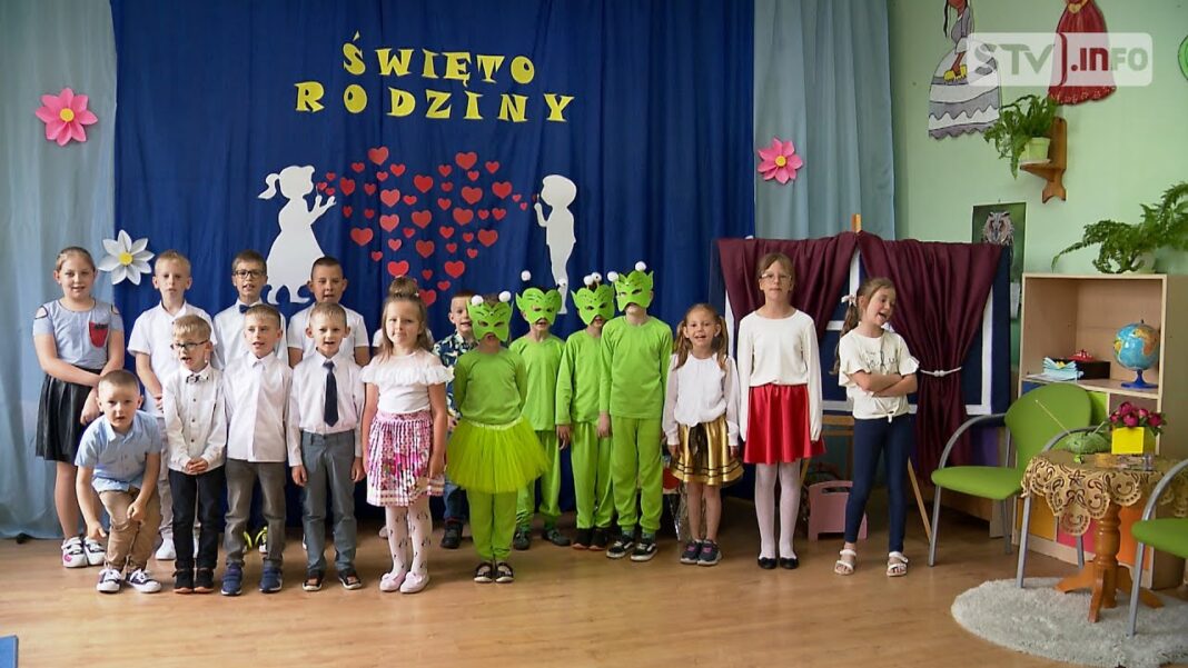 Rodziny świętowały w Jastrzębskiej Woli. Zabawa pokoleń