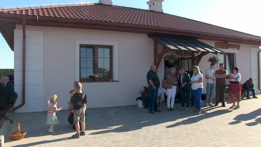 Klimatyczna świetlica w Kaczycach. Biesiada i Dzień Dziecka