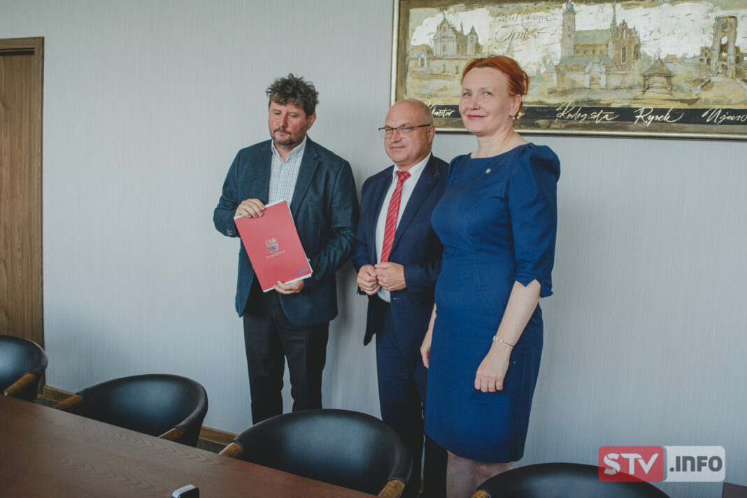 Rusza remont siedziby opatowskiego starostwa. Będzie bezpieczniej i bardziej komfortowo