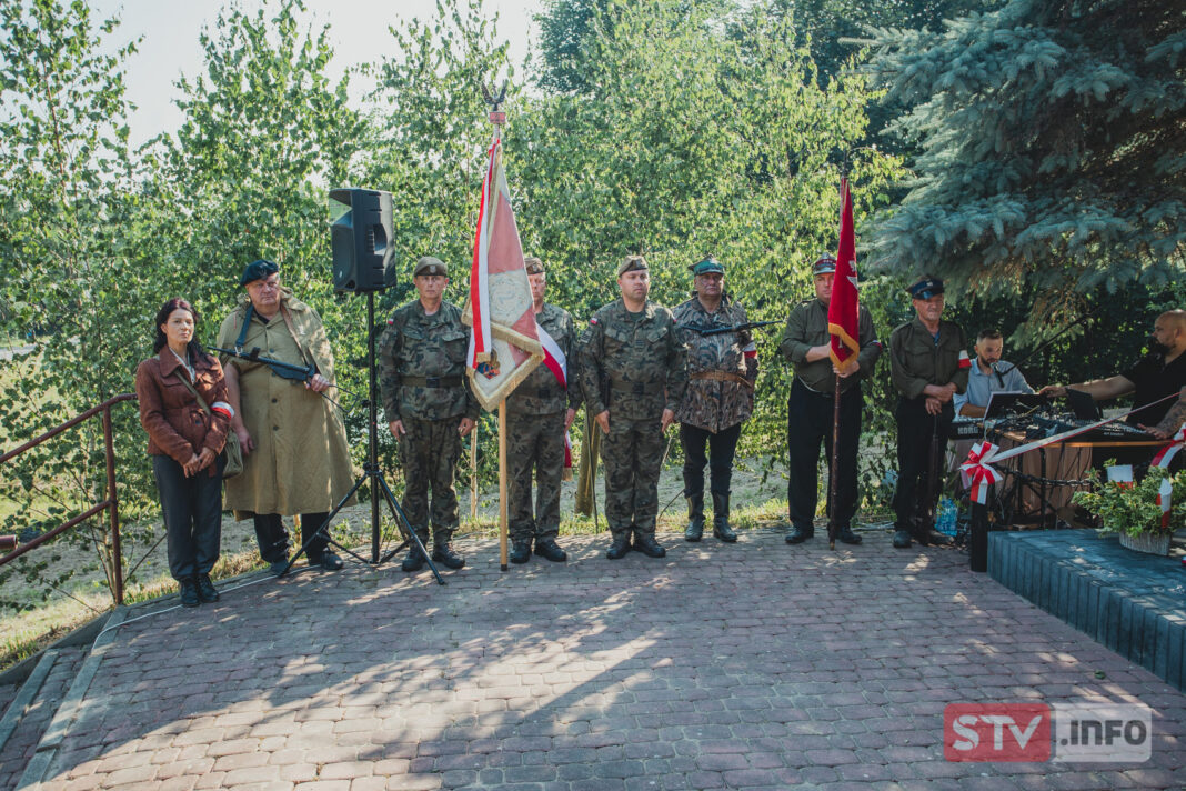 Piękna patriotyczna uroczystość w Cebrze. W rocznicę bitwy i Akcji Burza