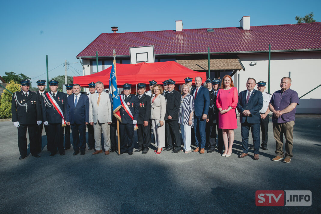 Jubileusz 90 lecia OSP Słabuszewice. Druhowie odebrali życzenia i odznaczenia