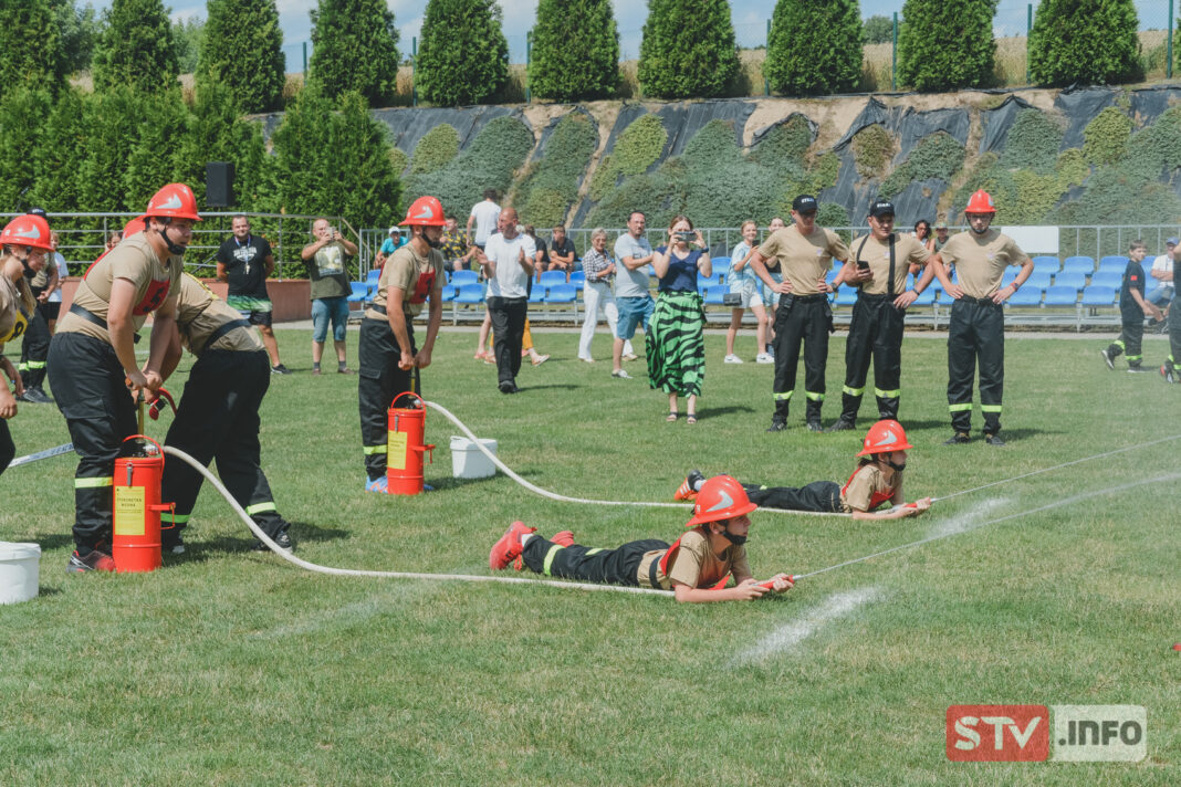 OSP Gierczyce w podwójnym złocie. Rywalizacja i zabawa w Wojciechowicach