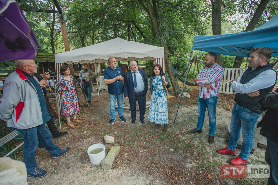 Okolice Wisły rzeźbą i pędzlem malowane. Plener podsumowany