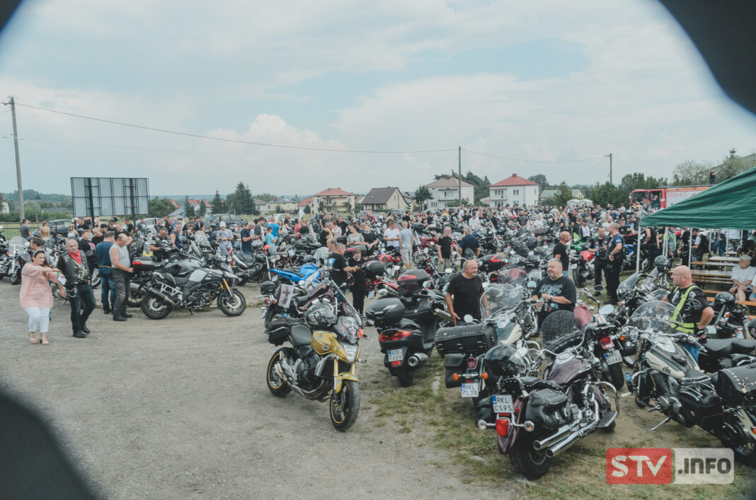 Osiek w powiecie staszowskim stolicą motocykli. Charytatywny piknik