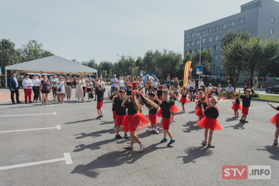 Cementowania Ożarów otworzyła swoje podwoje. Piknik z bezpieczeństwem w tle