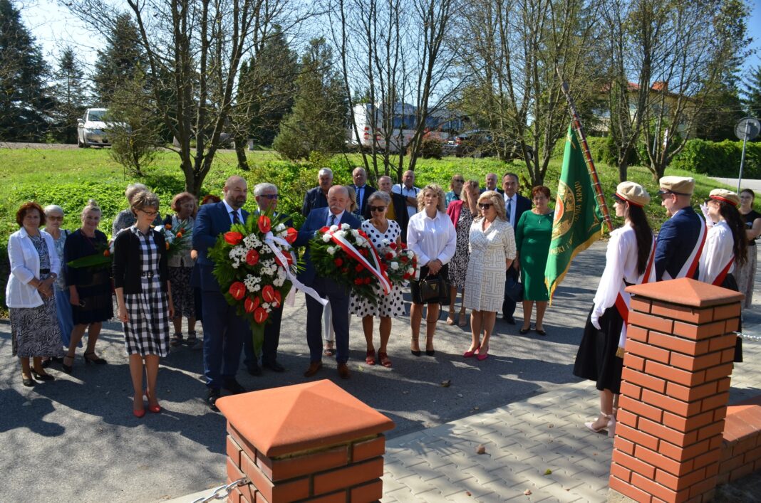 W Lipniku wspominali prof. Józefa Mikułowskiego – Pomorskiego. Była naukowa sesja i wystawa o lipnickim rodaku