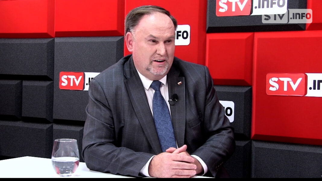 OSTATNIA PROSTA: Marek Kwitek: My nie dzielimy. Równo inwestujemy we wszystkie samorządy