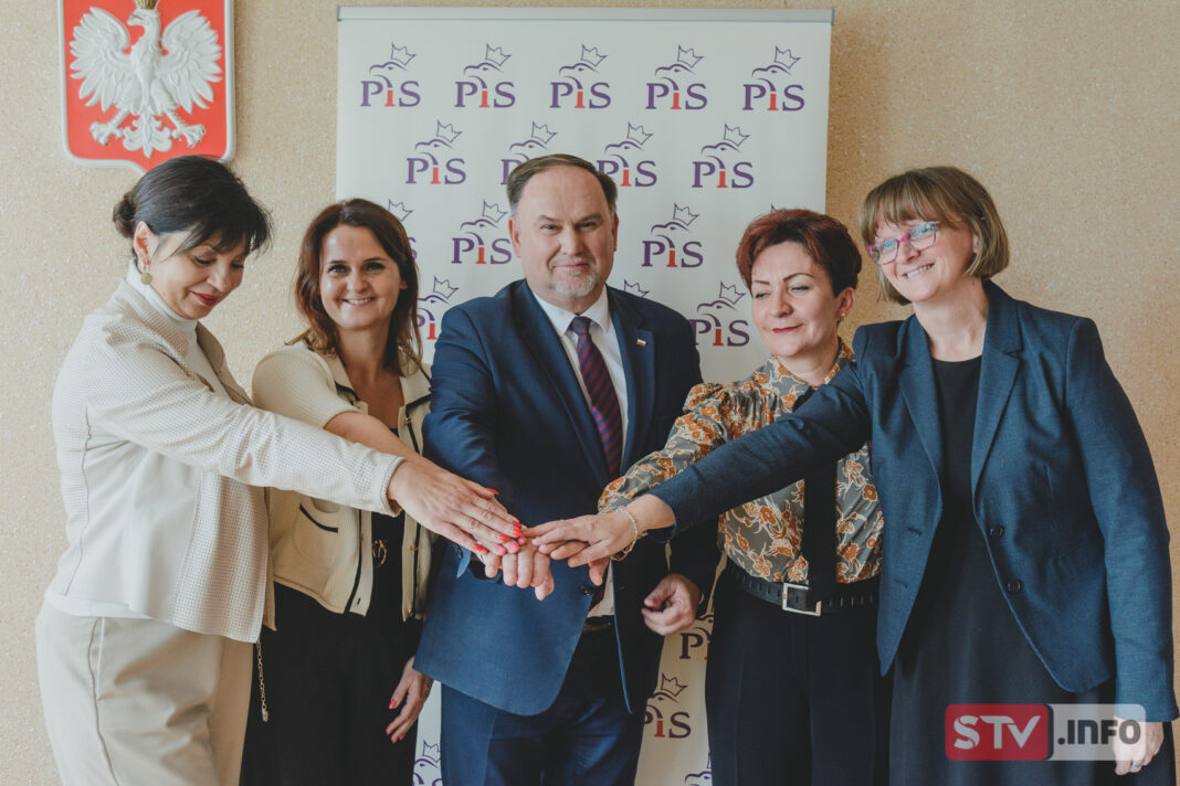 Ponad 650 tysięcy złotych dla naszych szkół na inwestycje