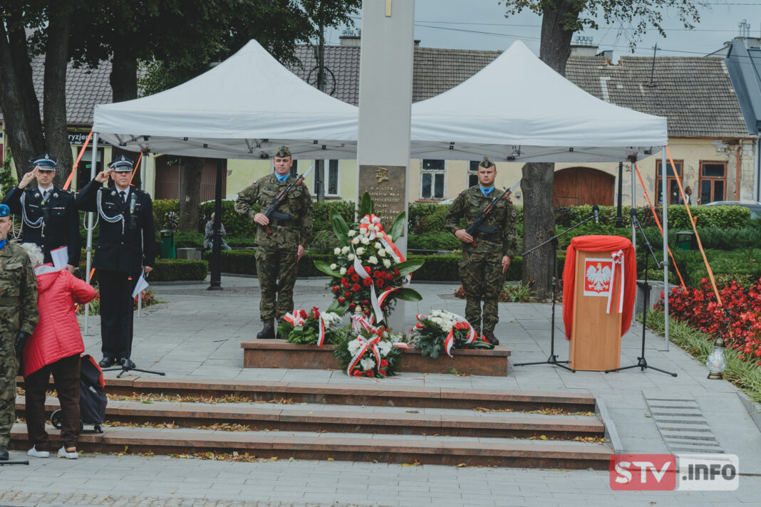 Inauguracja 110. rocznicy nominacji legionistów na stopnie oficerskie. Patriotyczna uroczystość w Ożarowie