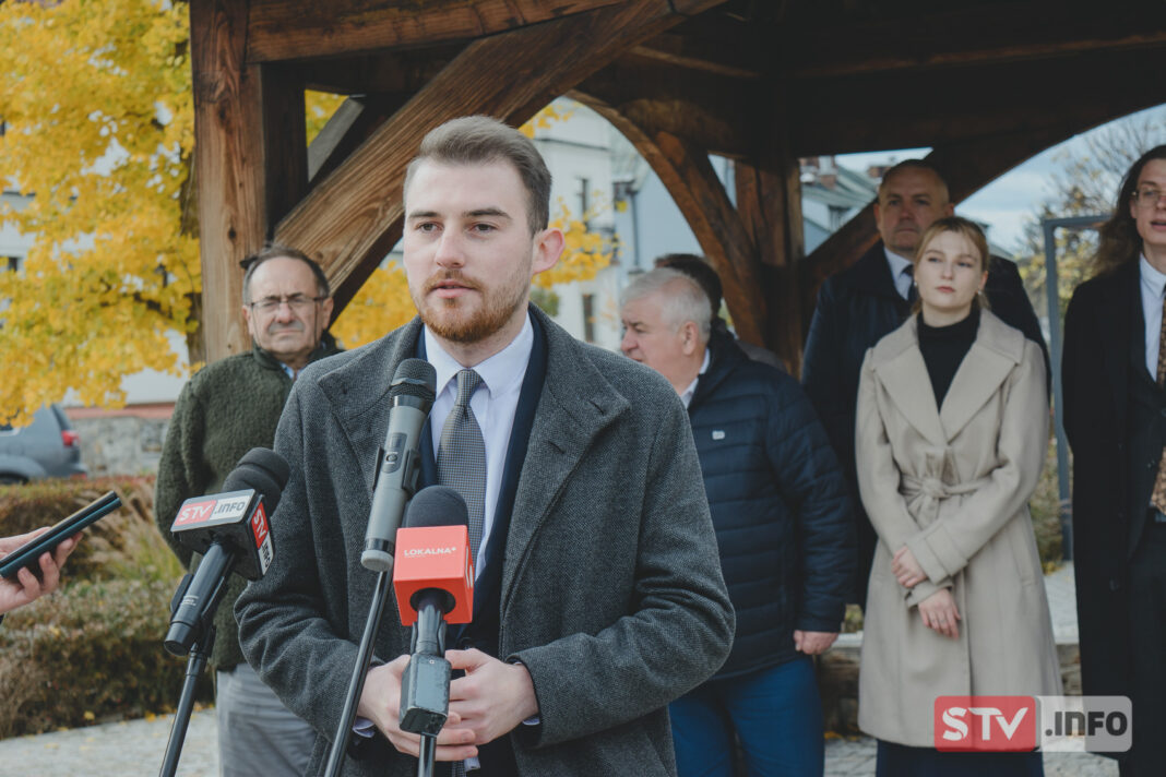 Najzdolniejsi dostaną stypendium od „Polemiki”. Inauguracja 2. edycji