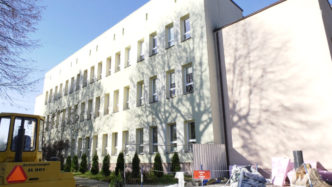 Wypięknieje otoczenie sandomierskiej „Marmolady”. Nowe drogi jeszcze w tym roku