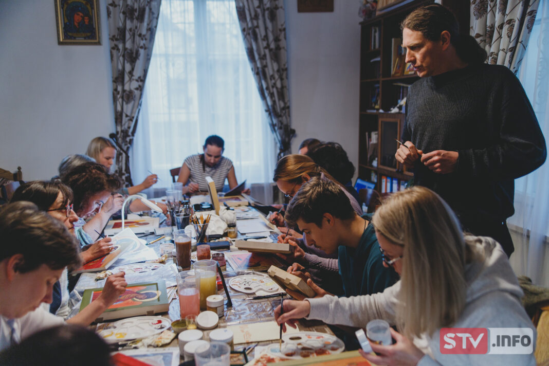 W Sandomierzu pisali ikony. Warsztaty w parafii prawosławnej